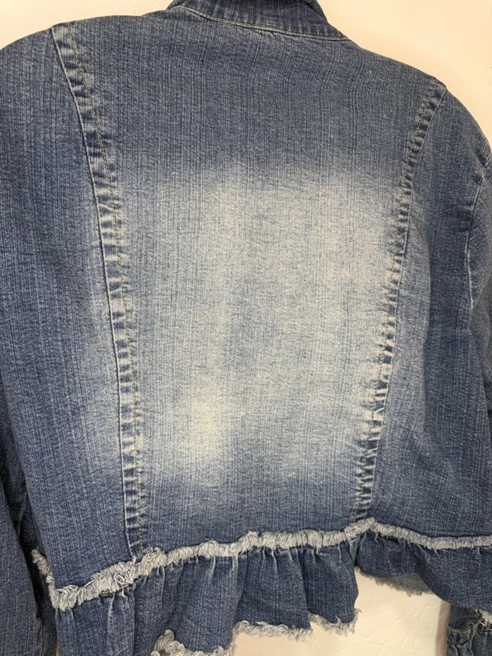 Women’s plus so 2X denim Jean jacket y2k retro chic south western peplum frayed - Picture 5 of 8